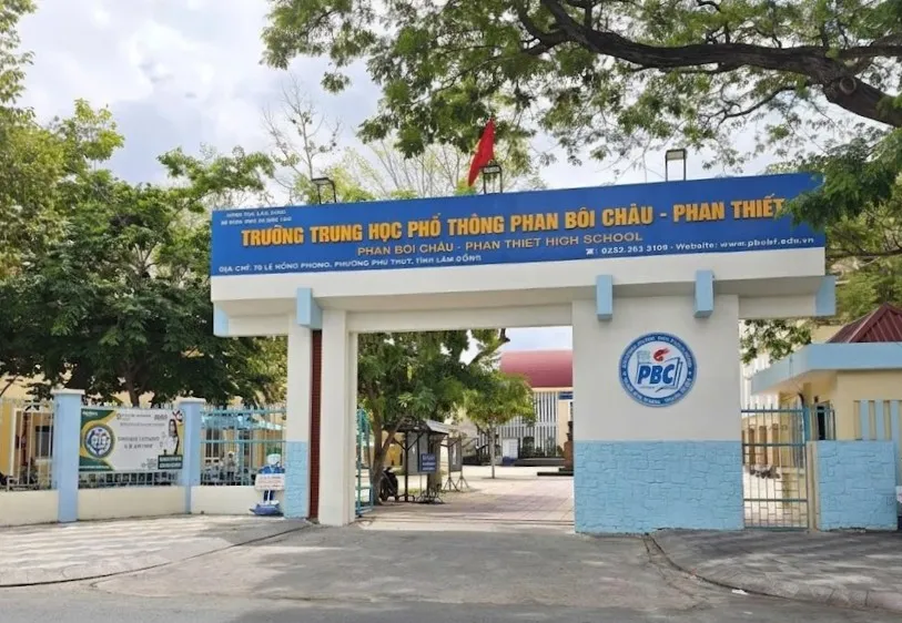 Trường THPT Phan Bội Châu - Phan Thiết (tỉnh Lâm Đồng)