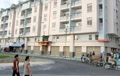 Khi chính phủ xây nhà 