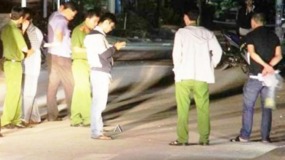 Hỗn chiến trên đường phố, một thanh niên tử vong