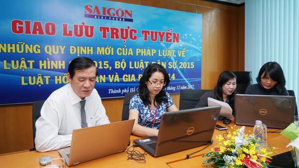 Quang cảnh buổi giao lưu trực tuyến