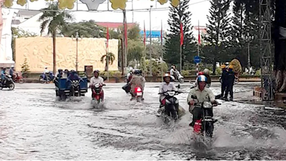 Thận trọng với đỉnh triều cường