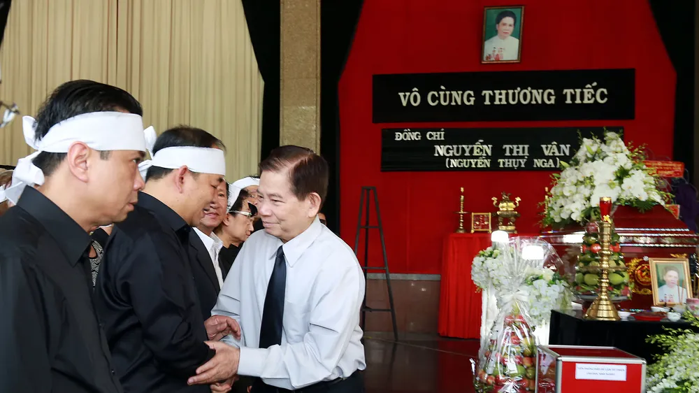 Thương tiếc nhà báo Nguyễn Thị Vân, phu nhân cố Tổng Bí thư Lê Duẩn