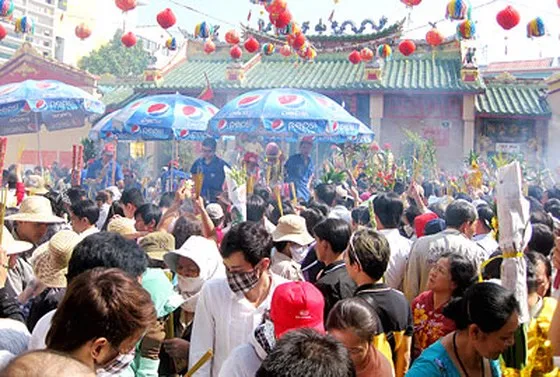 Bình Dương: Học sinh 17 trường nghỉ học dịp rằm tháng Giêng