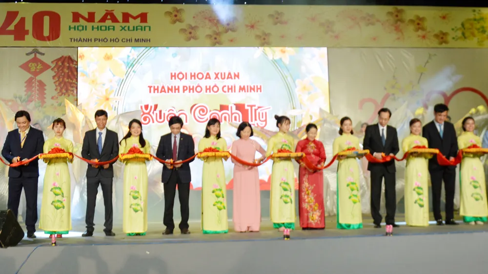 Khai mạc Hội Hoa xuân TPHCM Canh Tý 2020