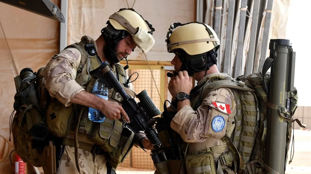 Quân đội Canada hoãn thực thi nhiệm vụ quốc tế