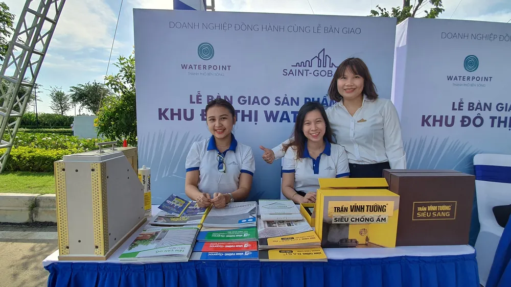 Saint-Gobain giới thiệu giải pháp trần tường thạch cao đến cư dân dự án Waterpoint Nam Long