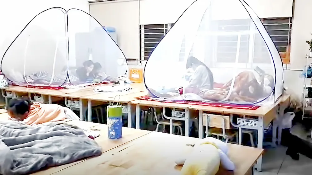 Tết ấm áp với học sinh cách ly