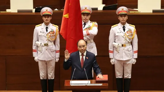 Lãnh đạo nhiều nước chúc mừng Chủ tịch nước, Thủ tướng Chính phủ 