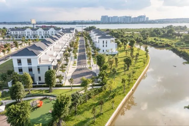 Chìa khóa tạo cú hích cho bất động sản sinh thái phía Đông