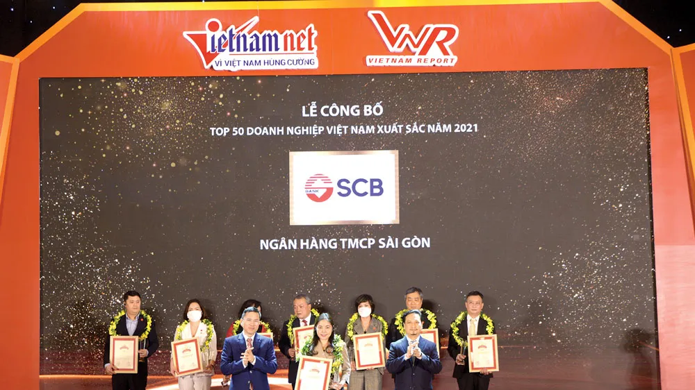 SCB vinh dự vào tốp 50 doanh nghiệp xuất sắc nhất Việt Nam 2021