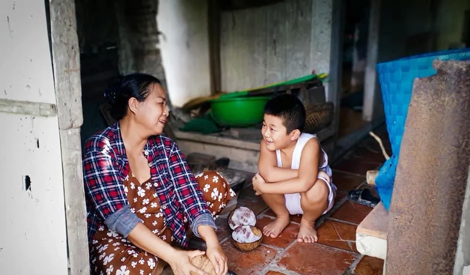 Đám giỗ quê nhà
