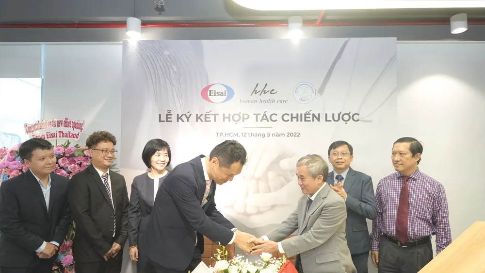Bệnh nhân Alzheimer hưởng lợi từ sự hợp tác giữa Hội Thần Kinh Học Việt Nam và Eisai Việt Nam