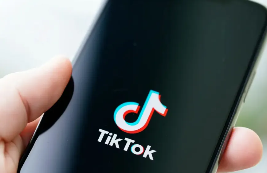 TikTok bị kiện vì tuyên truyền nội dung độc hại