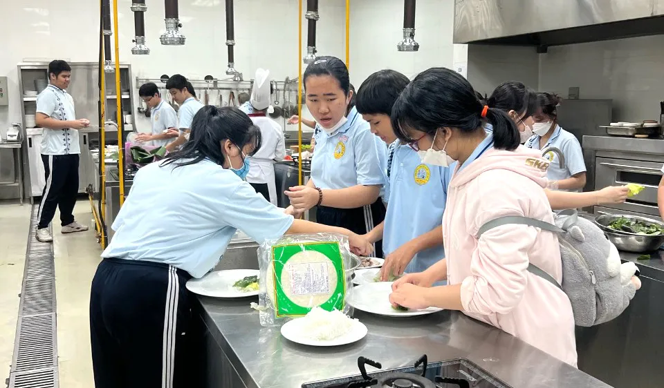 Đổi mới hướng nghiệp cho học sinh