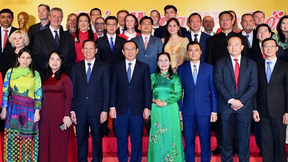 TPHCM trân trọng sự đóng góp của các cơ quan đại diện nước ngoài