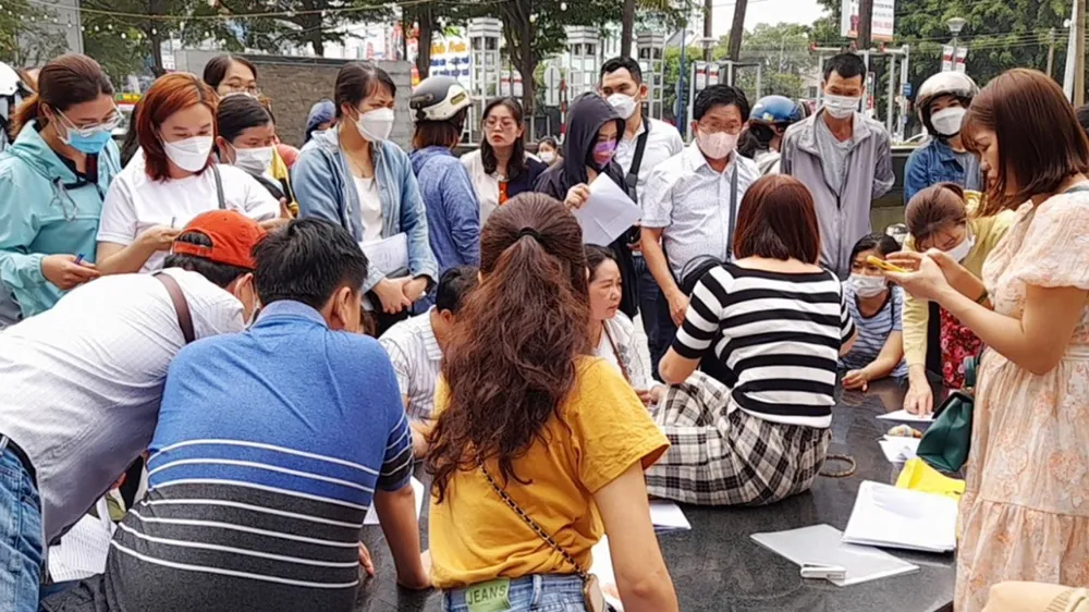 Bình Dương: Ngưng hoạt động kéo dài, Trung tâm Anh ngữ Apax Leaders bị mời làm việc