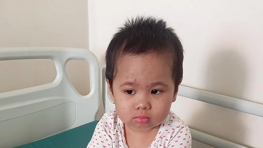 Gia đình kiệt quệ vì 2 người bệnh ung thư