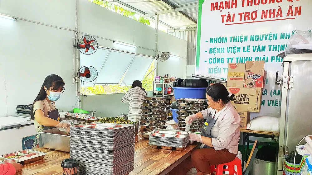 Yêu thương lan tỏa