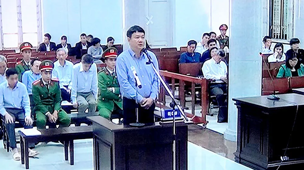 Ông Đinh La Thăng bị đề nghị phạt tù từ 18-19 năm