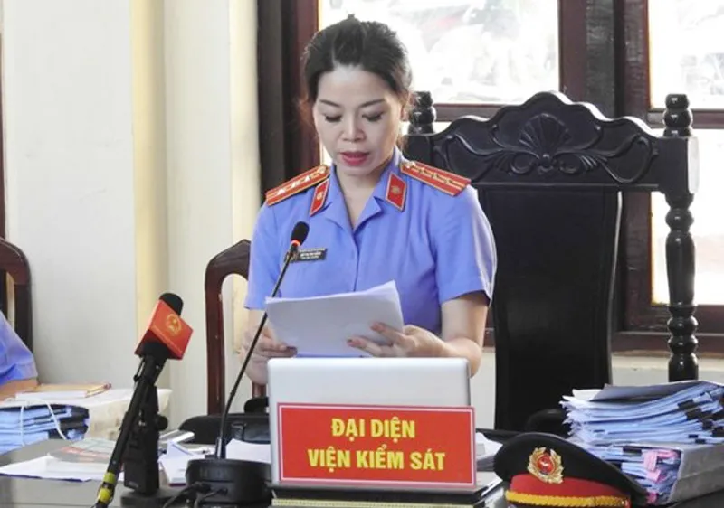 Bất ngờ với tình tiết mới, VKS đề nghị trả hồ sơ điều tra bổ sung vụ án chạy thận ở Hòa Bình