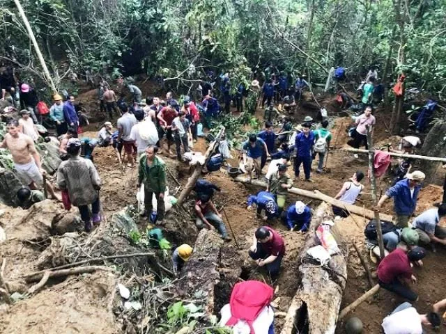 Số người tìm kiếm đá quý tại khu vực núi đá Liễu Đô đã giảm bớt