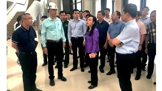 Bộ trưởng Y tế đốc thúc tiến độ 2 bệnh viện trọng điểm ở Hà Nam