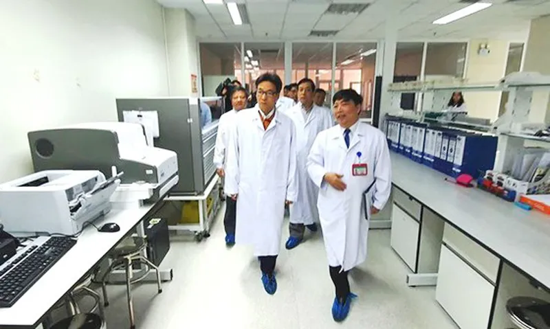 Dịch viêm phổi cấp do chủng virus Corona mới cận kề - Việt Nam dồn sức ngăn chặn