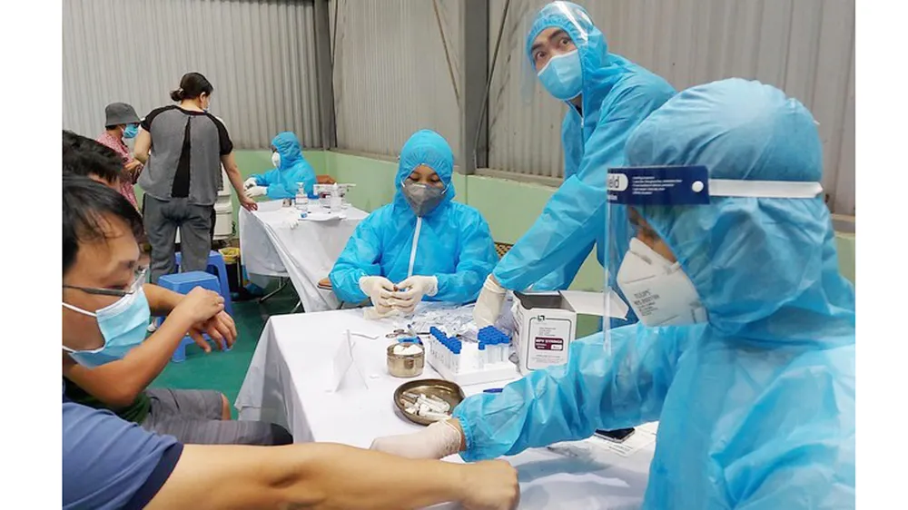 Bộ trưởng yêu cầu các đơn vị y tế dự phòng chuẩn bị kế hoạch xét nghiệm trên diện rộng khi có yêu cầu về phòng chống dịch