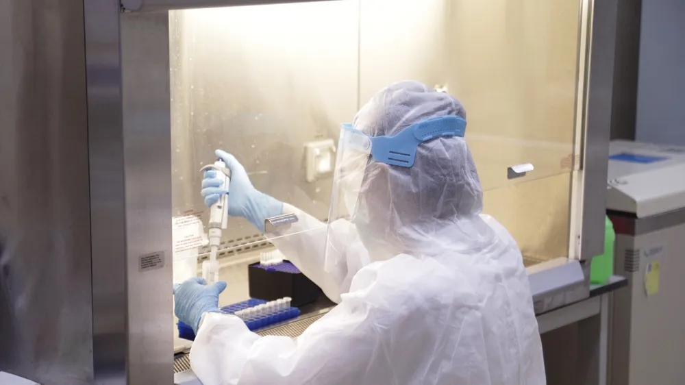 Việt Nam phát hiện đột biến gene ở virus B.1.167.2 của Ấn Độ, nguy hiểm hơn 