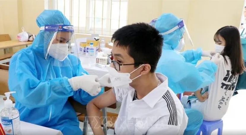 Ngày 25-11, thêm 12.450 ca mắc Covid-19 và 164 ca tử vong