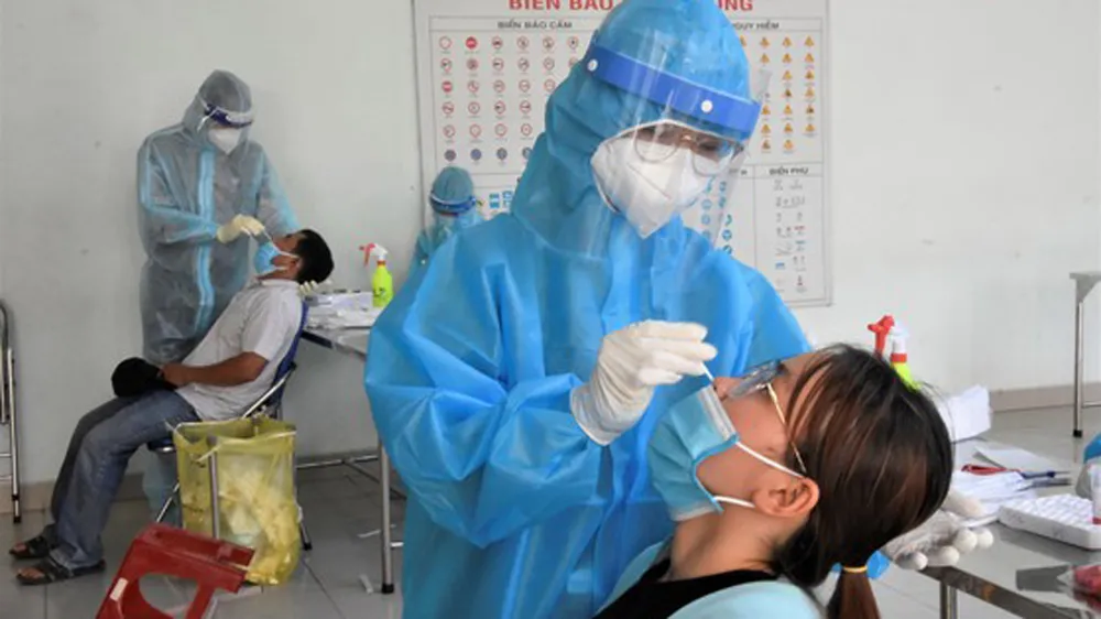 Ngày 21-12, cả nước có 16.325 ca mắc Covid-19, Hà Nội vẫn nhiều nhất 