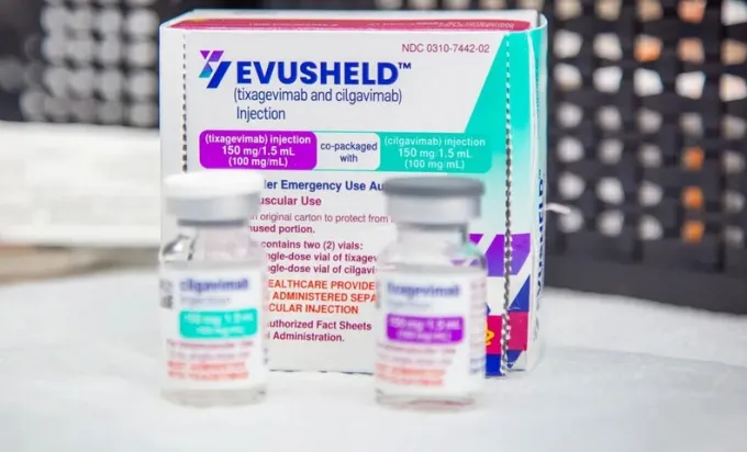 Evusheld không phải là “siêu vaccine” ngừa Covid-19