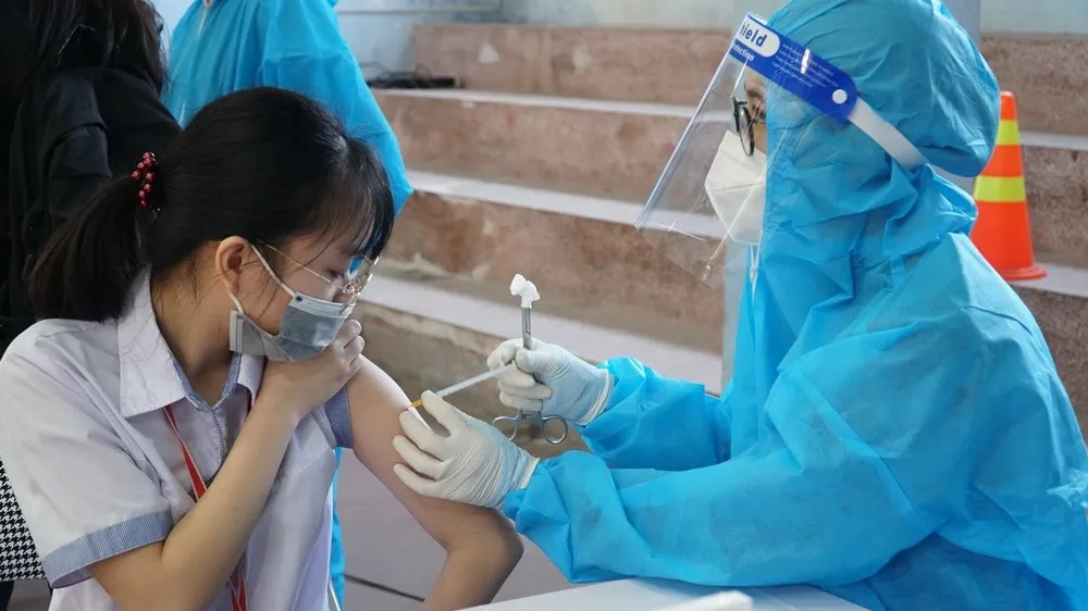 Tiêm vaccine Covid-19 cho trẻ từ 5 đến dưới 12 tuổi: Giảm lây nhiễm và chuyển nặng