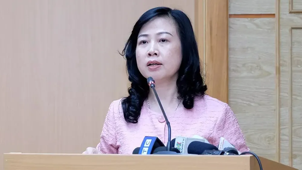 Quyền Bộ trưởng Bộ Y tế cảnh báo hiện tượng chủ quan, lơ là, sợ trách nhiệm trong phòng chống dịch