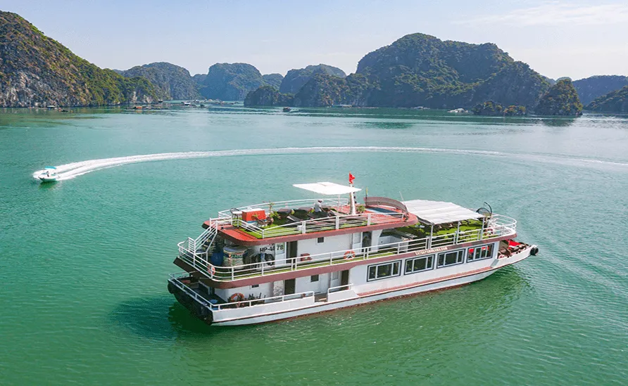 Xác minh việc nữ du khách nước ngoài tố bị hiếp dâm ở vịnh Lan Hạ
