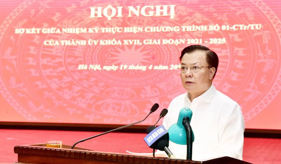 Còn hiện tượng người đứng đầu cấp ủy, chính quyền ngại khó, ngại khổ, đùn đẩy trách nhiệm