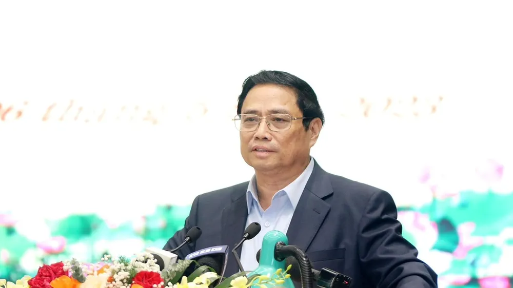 Thủ tướng đề nghị TP Hà Nội phát huy hơn nữa tinh thần tự lực, dám nghĩ, dám làm 