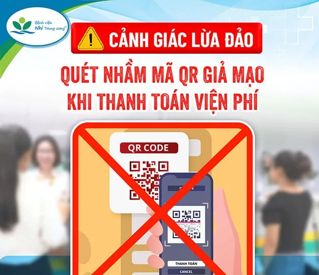 Dán mã QR giả tại quầy thu viện phí để lừa đảo