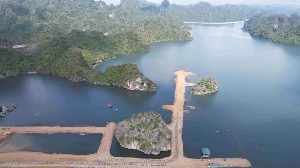 TP Cẩm Phả phải khẩn trương kiểm tra dự án Khu đô thị 10B đang xâm hại vịnh Hạ Long