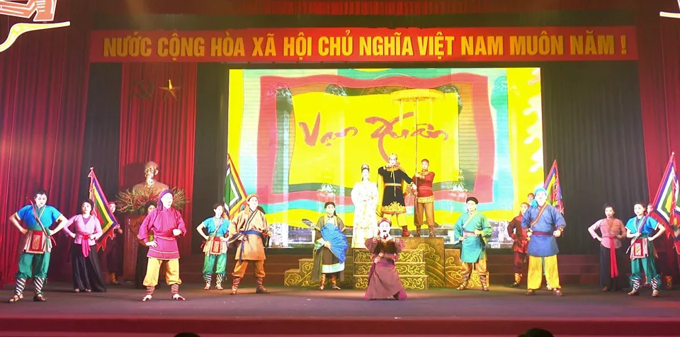 Khai hội Giang Xá tri ân công lao của Hoàng đế Lý Nam Đế lập nước Vạn Xuân