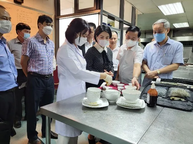 Hà Nội cấm tuyệt đối báo trước kế hoạch kiểm tra an toàn thực phẩm