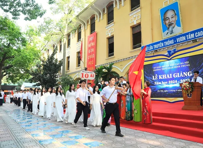 Hơn 2,3 triệu học sinh Thủ đô hào hứng vào năm học mới 2024-2025
