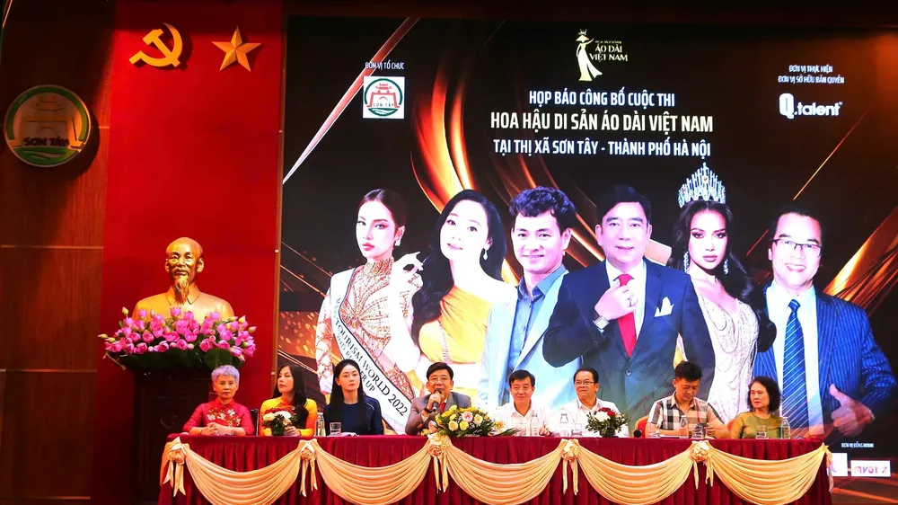  Lần đầu tiên thi Hoa hậu Di sản Áo dài Việt Nam năm 2024 tại Thành cổ Sơn Tây 