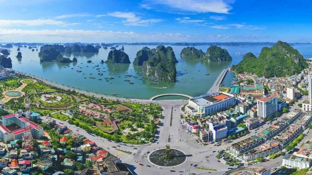 Danh sách bí thư, chủ tịch 54 xã, phường, đặc khu của tỉnh Quảng Ninh 