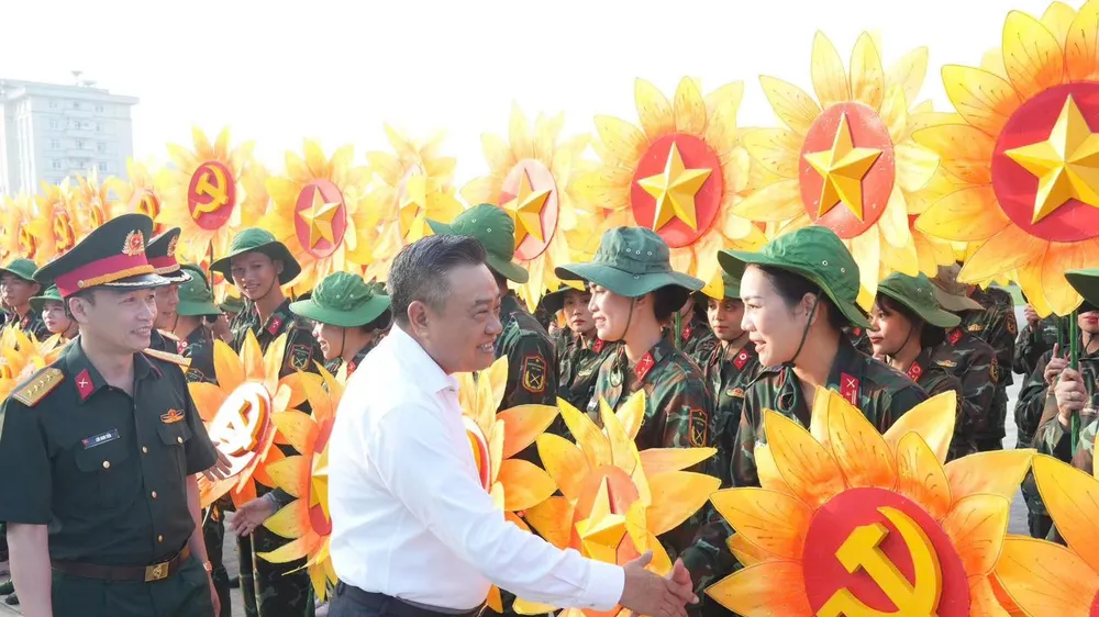 Từng cán bộ, chiến sĩ tiếp tục phát huy ý chí sắt đá để A80 thành công