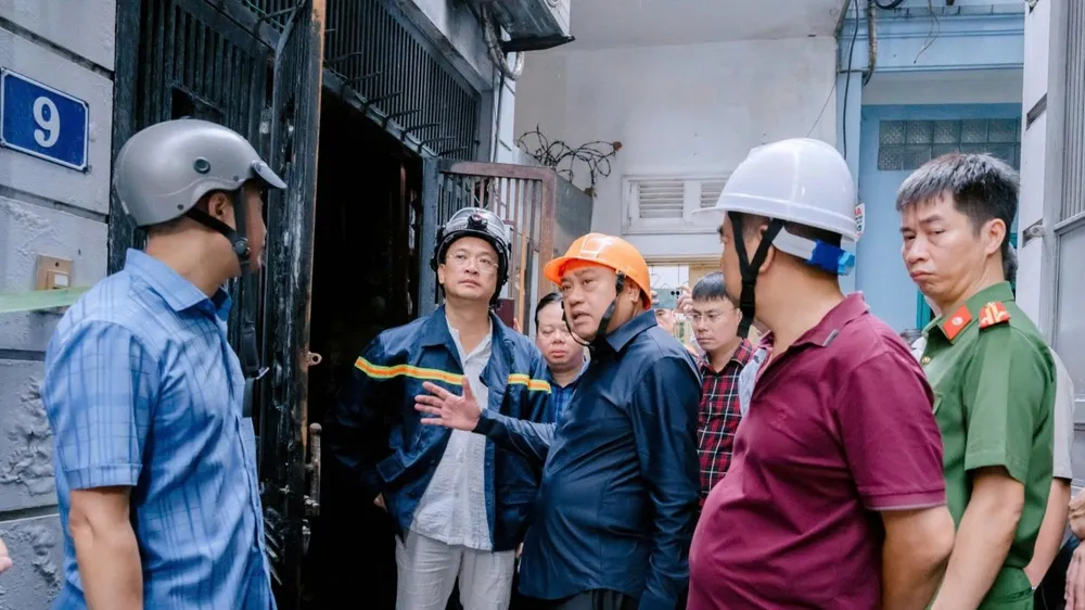 Hà Nội: Khẩn trương làm rõ nguyên nhân vụ cháy nhà khiến 5 người chết