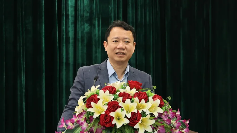 Nam giới có 2 con đẻ, vợ qua đời được ưu tiên mua nhà ở xã hội 