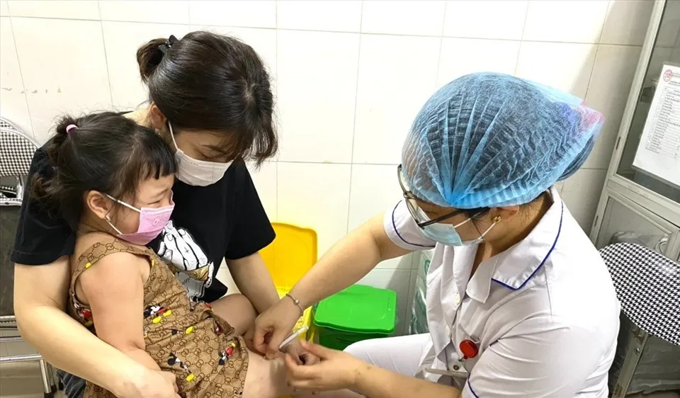 Việt Nam có nguy cơ cao bị virus bại liệt xâm nhập