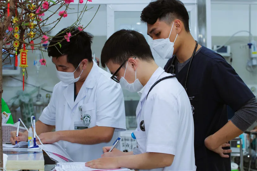 Tết bệnh viện, chuẩn bị tối đa nhưng mong được làm tối thiểu