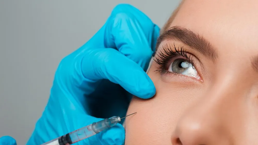 Sở Y tế Hà Nội “tuýt còi” dịch vụ truyền NMN và tế bào gốc làm đẹp 